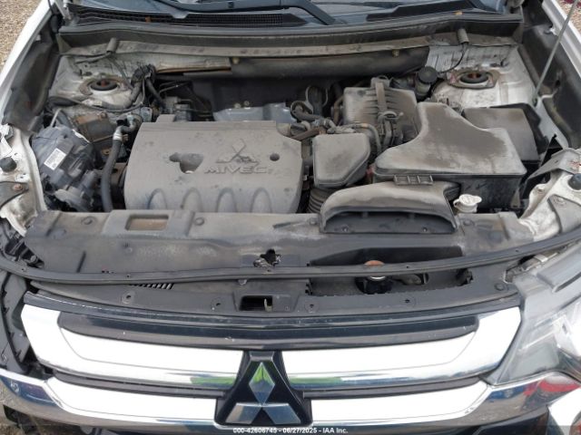 2017 MITSUBISHI OUTLANDER JA4AZ3A32HZ026234 Photo 9