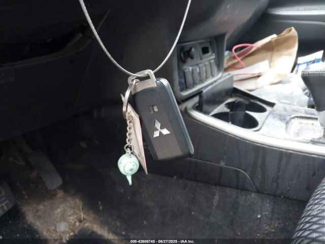 2017 MITSUBISHI OUTLANDER JA4AZ3A32HZ026234 Photo 10