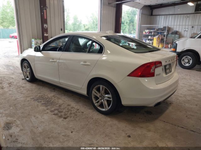 2015 VOLVO S60 YV1612TB6F1305032 Photo 2