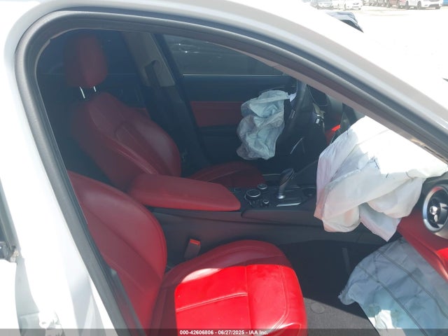 ZARFAMAN7K7608316 Alfa Romeo giulia (952)