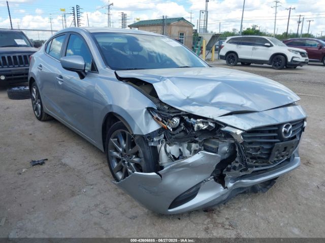 2018 MAZDA MAZDA3 3MZBN1V37JM177580 Photo 0