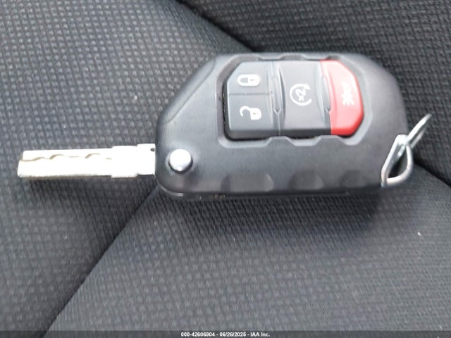1C6HJTAG8NL113611 Jeep 2022