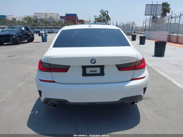 3MW5R1J03L8B42141 BMW 2020