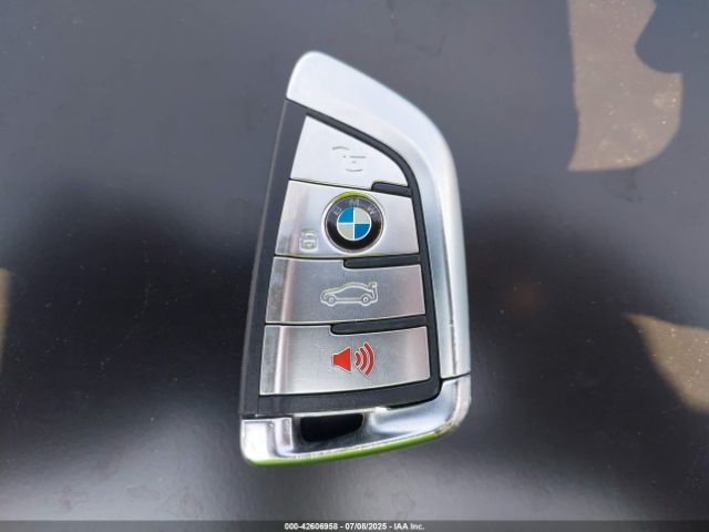 2022 BMW X6 M 5YMCY0C08N9J95826 Photo 10