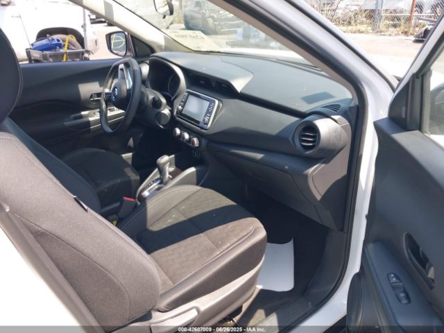 2021 NISSAN KICKS 3N1CP5BV9ML556785 Photo 4
