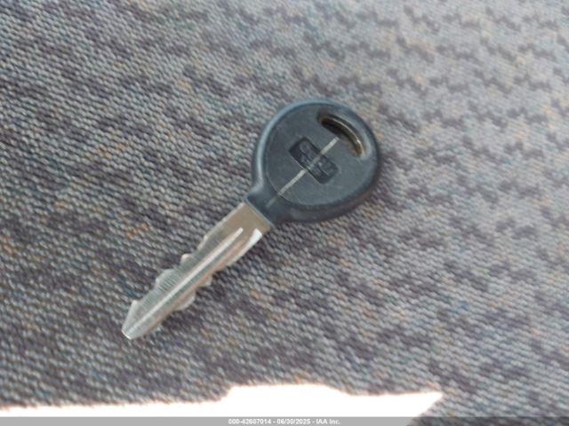 2000 DODGE CARAVAN 2B4GP2535YR886677 Photo 10