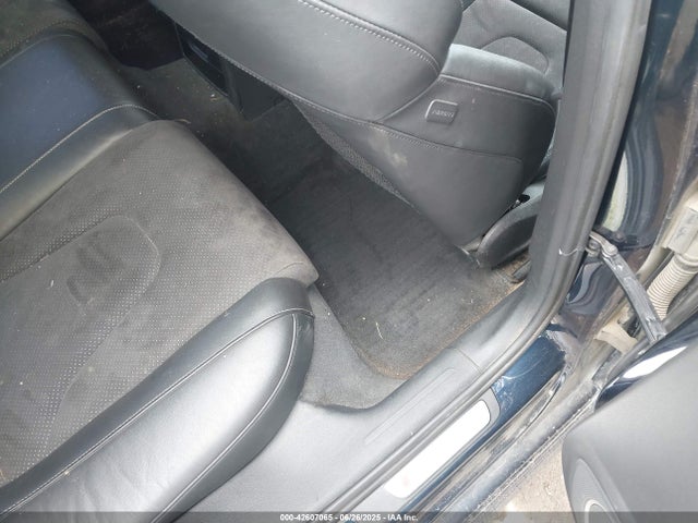 2011 AUDI A4 WAUMFAFL1BN052389 Photo 7