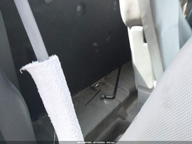 2011 FORD F-150 1FTMF1CM7BKD08441 Photo 7
