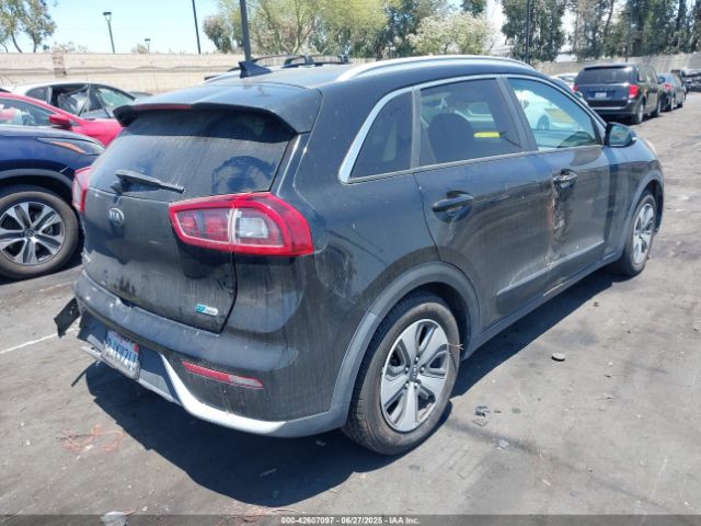 2019 KIA NIRO KNDCE3LC3K5283652 Photo 3