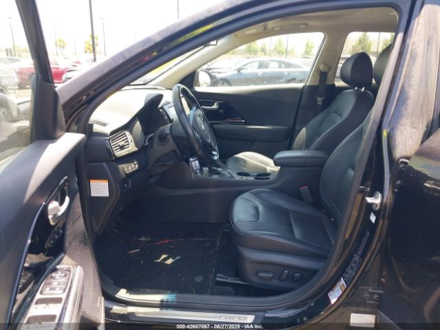 2019 KIA NIRO KNDCE3LC3K5283652 Photo 4