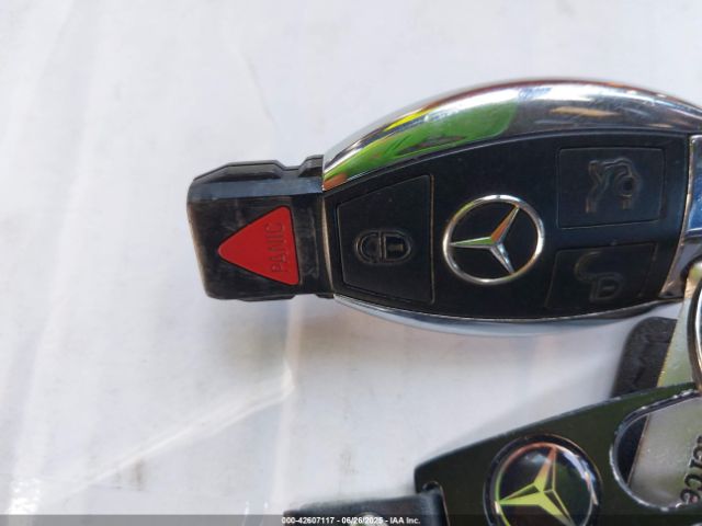 2012 MERCEDES-BENZ C 300 WDDGF8BB0CR224613 Photo 10