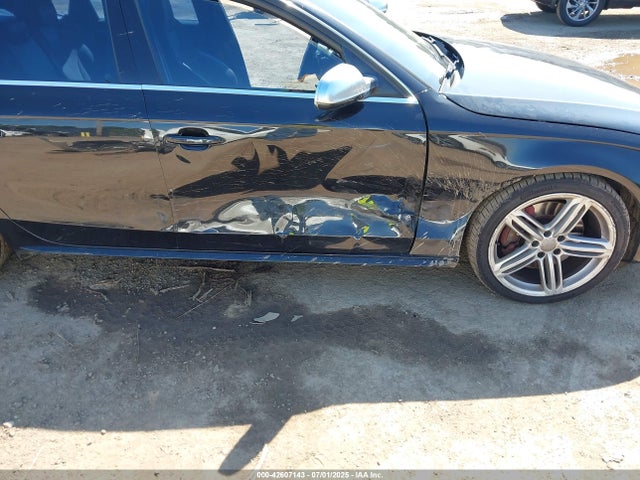 2012 AUDI S4 WAUBGAFL3CA076870 Photo 5