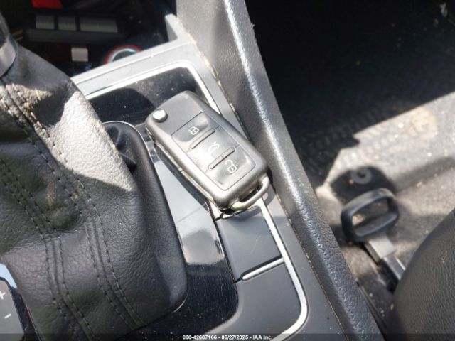 2015 VOLKSWAGEN PASSAT 1VWAT7A37FC112814 Photo 10