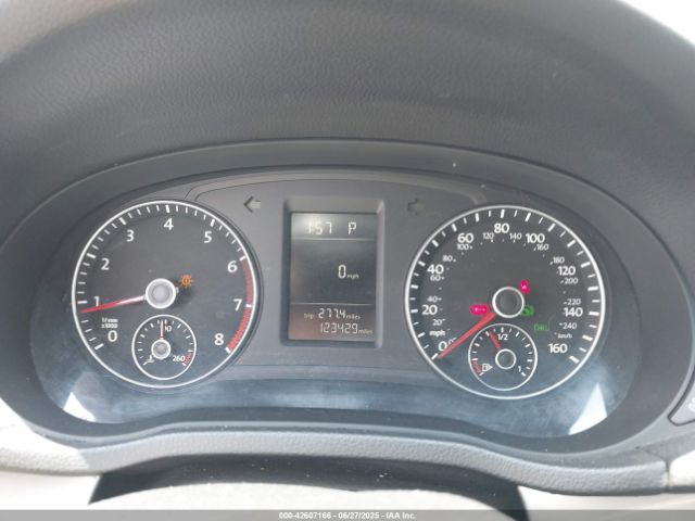 2015 VOLKSWAGEN PASSAT 1VWAT7A37FC112814 Photo 6