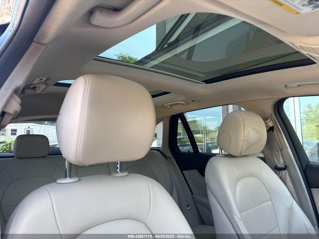 2017 MERCEDES-BENZ GLC WDC0G4KB6HF256258 Photo 5