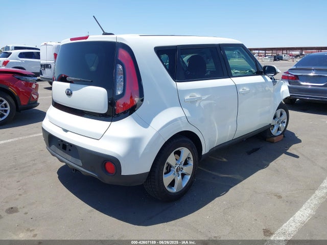KIA g 2018 KNDJN2A21J7546218 Image 4
