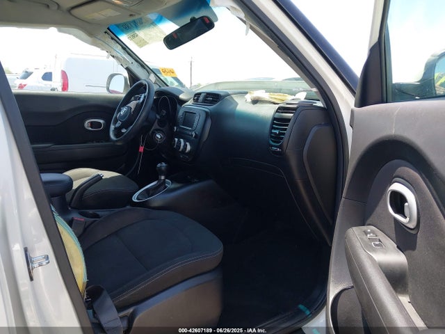 KIA g 2018 KNDJN2A21J7546218 Image 5
