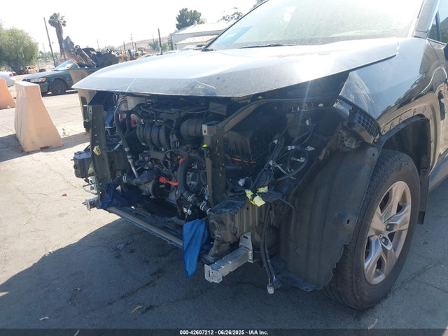 JTMMWRFV7RD219101 Toyota Rav4 Hybrid Le