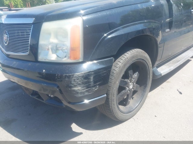 2004 CADILLAC ESCALADE ESV 3GYFK66N64G103607 Photo 5