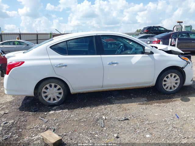 3N1CN7APXKL877056 Nissan 2019