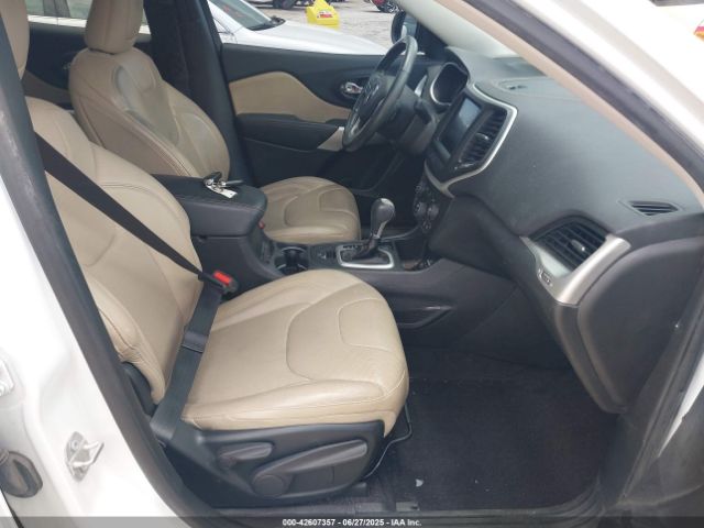 2017 JEEP CHEROKEE 1C4PJLDB8HW596380 Photo 4