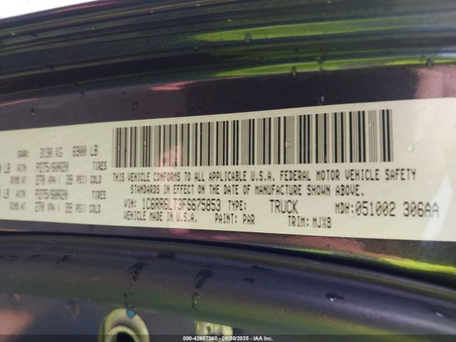 2015 RAM 1500 1C6RR6LT3FS675853 Photo 8