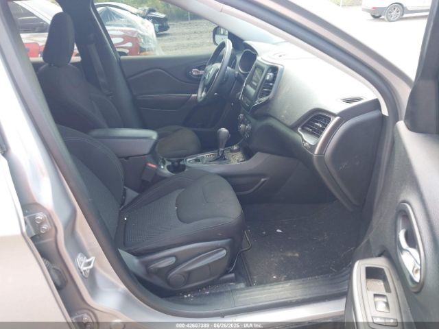 2020 JEEP CHEROKEE 1C4PJMCB8LD518449 Photo 4