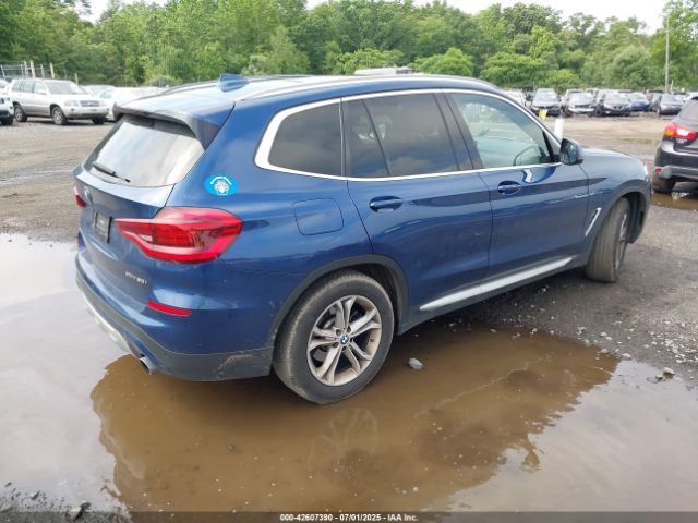2021 BMW X3 5UXTY5C06M9D87736 Photo 3