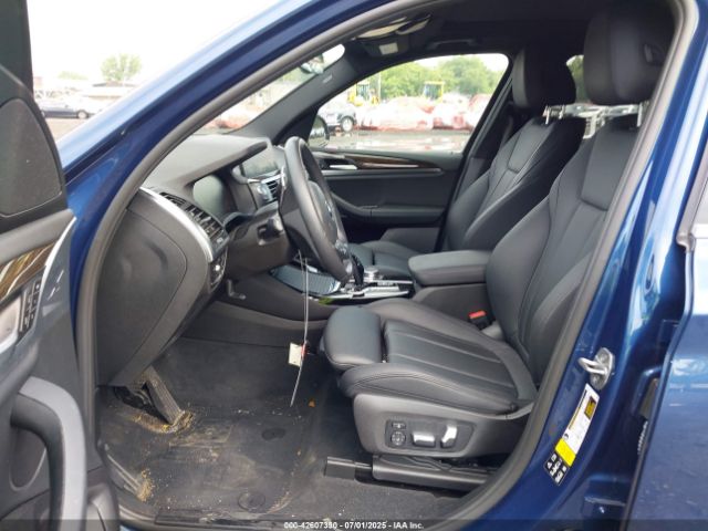 2021 BMW X3 5UXTY5C06M9D87736 Photo 4