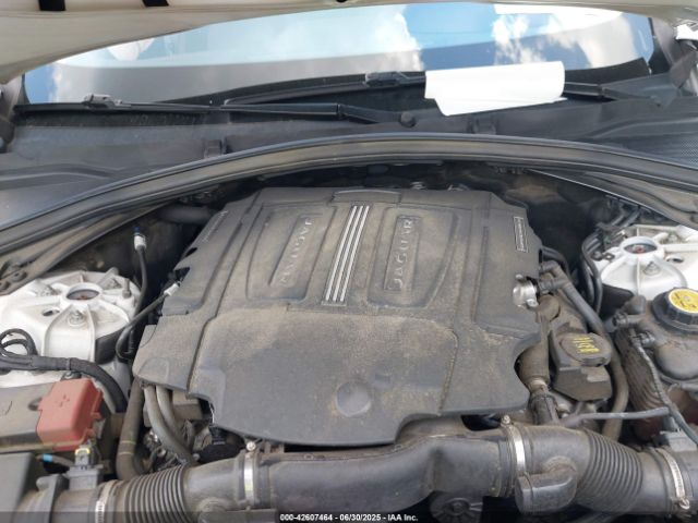 2018 JAGUAR F-PACE SADCJ2EV9JA240836 Photo 9