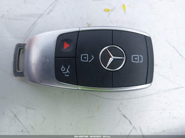 WDDWJ6EB2KF856216 Mercedes-Benz m276
