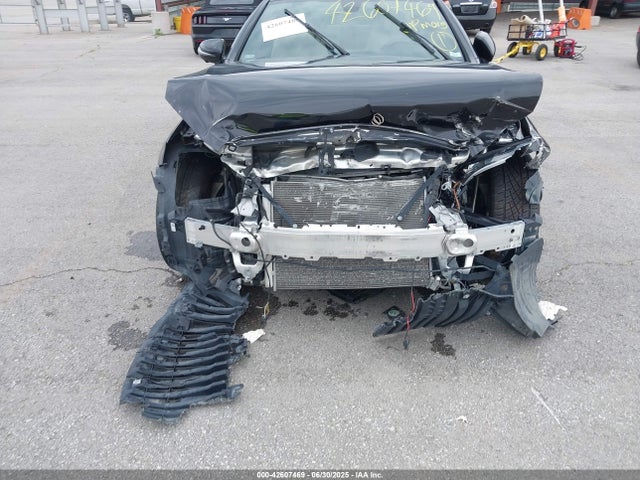 WDDWJ6EB2KF856216 Mercedes-Benz m276