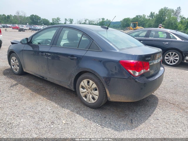 1G1PA5SHXF7101549 Chevrolet luw