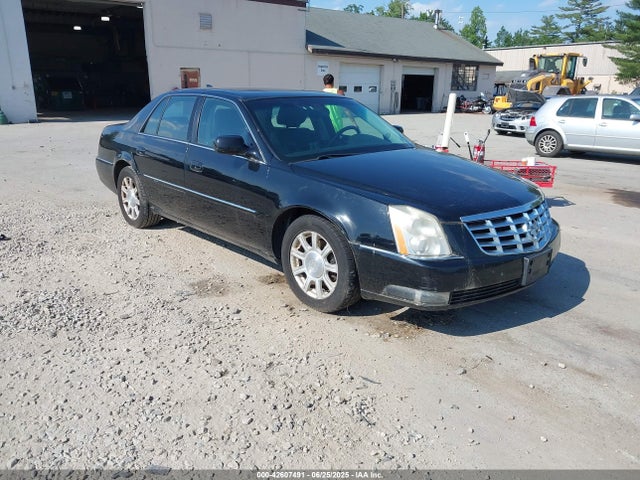 2010 CADILLAC DTS 1G6KR5EY7AU126587 Photo 0