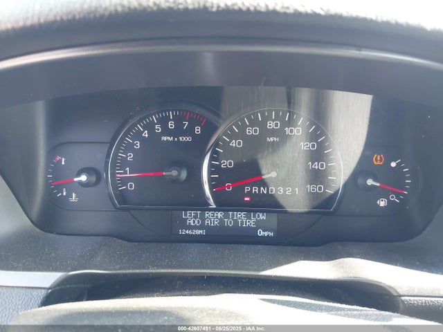 2010 CADILLAC DTS 1G6KR5EY7AU126587 Photo 6