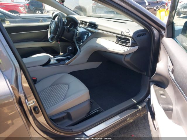 2020 TOYOTA CAMRY 4T1J31AK4LU524262 Photo 4