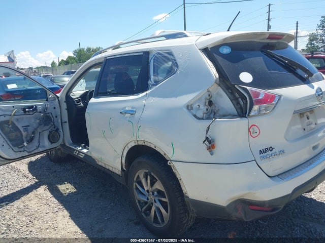 5N1AT2MV5FC778245 Nissan 2015