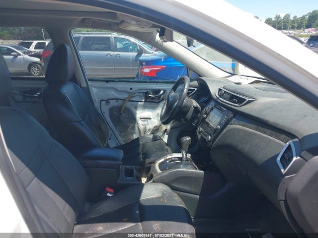 5N1AT2MV5FC778245 Nissan 2015