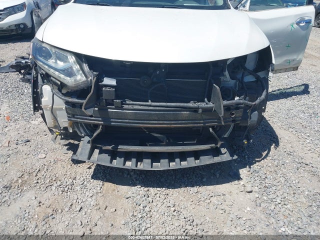 5N1AT2MV5FC778245 Nissan 2015