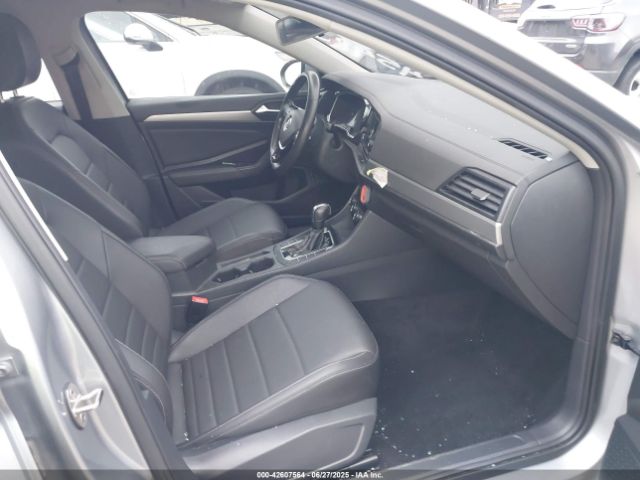 2021 VOLKSWAGEN JETTA 3VWC57BU1MM023116 Photo 4