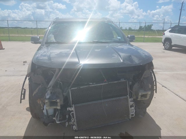 1FM5K7FH1GGC03935 Ford 2016