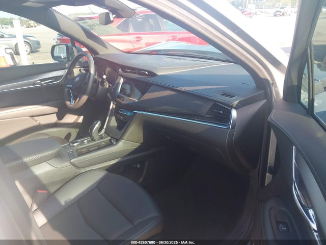 2023 CADILLAC XT6 1GYKPBR49PZ143955 Photo 4