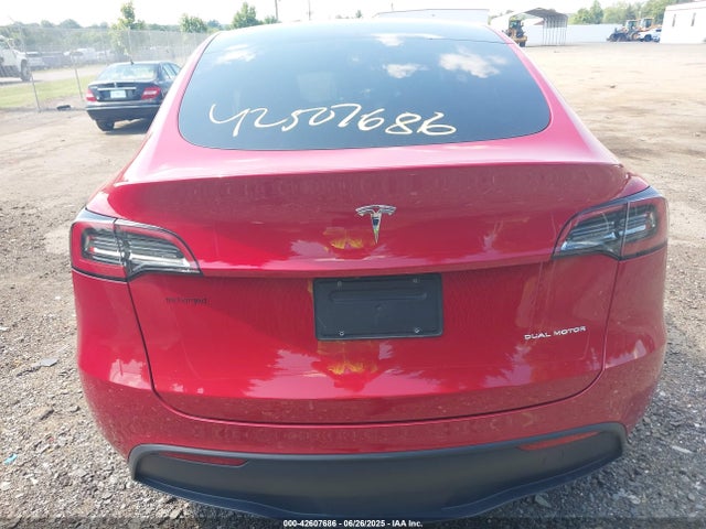 7SAYGDEE9NF437016 Tesla 2022