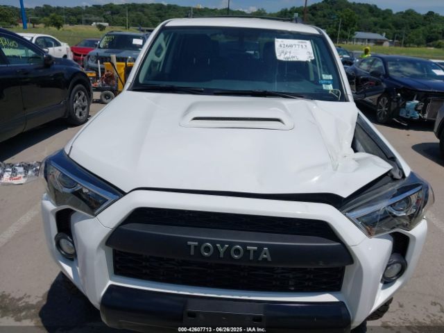 2018 TOYOTA 4RUNNER JTEBU5JRXJ5595186 Photo 5