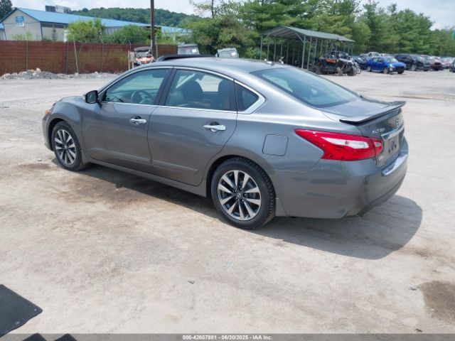2017 NISSAN ALTIMA 1N4AL3AP7HC116076 Photo 2
