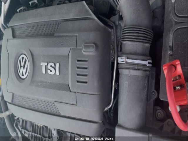 3VWD17AJ7EM249444 Volkswagen 2014