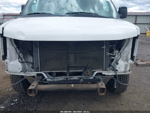 Chevrolet l96 2014 1GAWGPFG0E1172736 Image 6