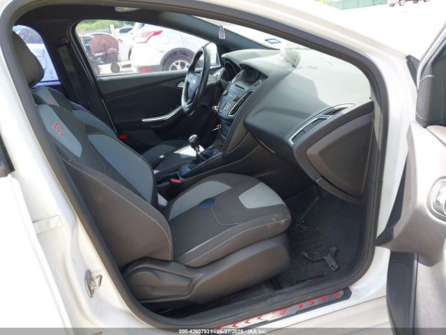 2015 FORD FOCUS ST 1FADP3L91FL261059 Photo 4