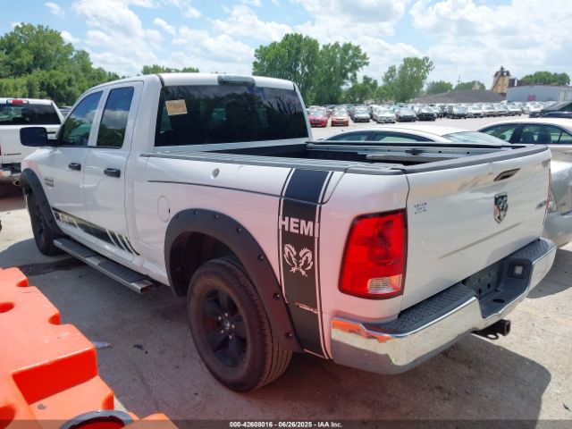 2013 RAM 1500 1C6RR7FG5DS713729 Photo 2