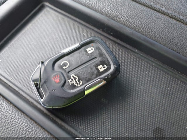 3GTU9CET6NG170992 GMC lm2